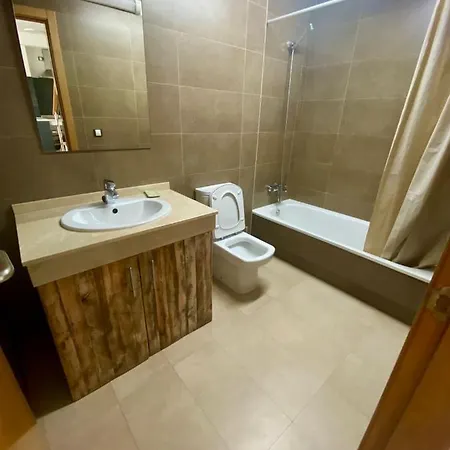 Apartamento Con Vistas Al Mar Y Piscina Comunitaria. Zona Lagos Appartement