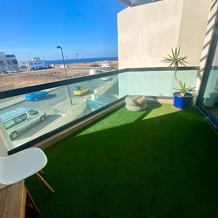 Apartamento Con Vistas Al Mar Y Piscina Comunitaria. Zona Lagos